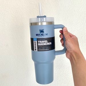BRAND NEW Stanley Adventure Vacuum Quencher Travel Tumbler 40oz - Chambray ✨